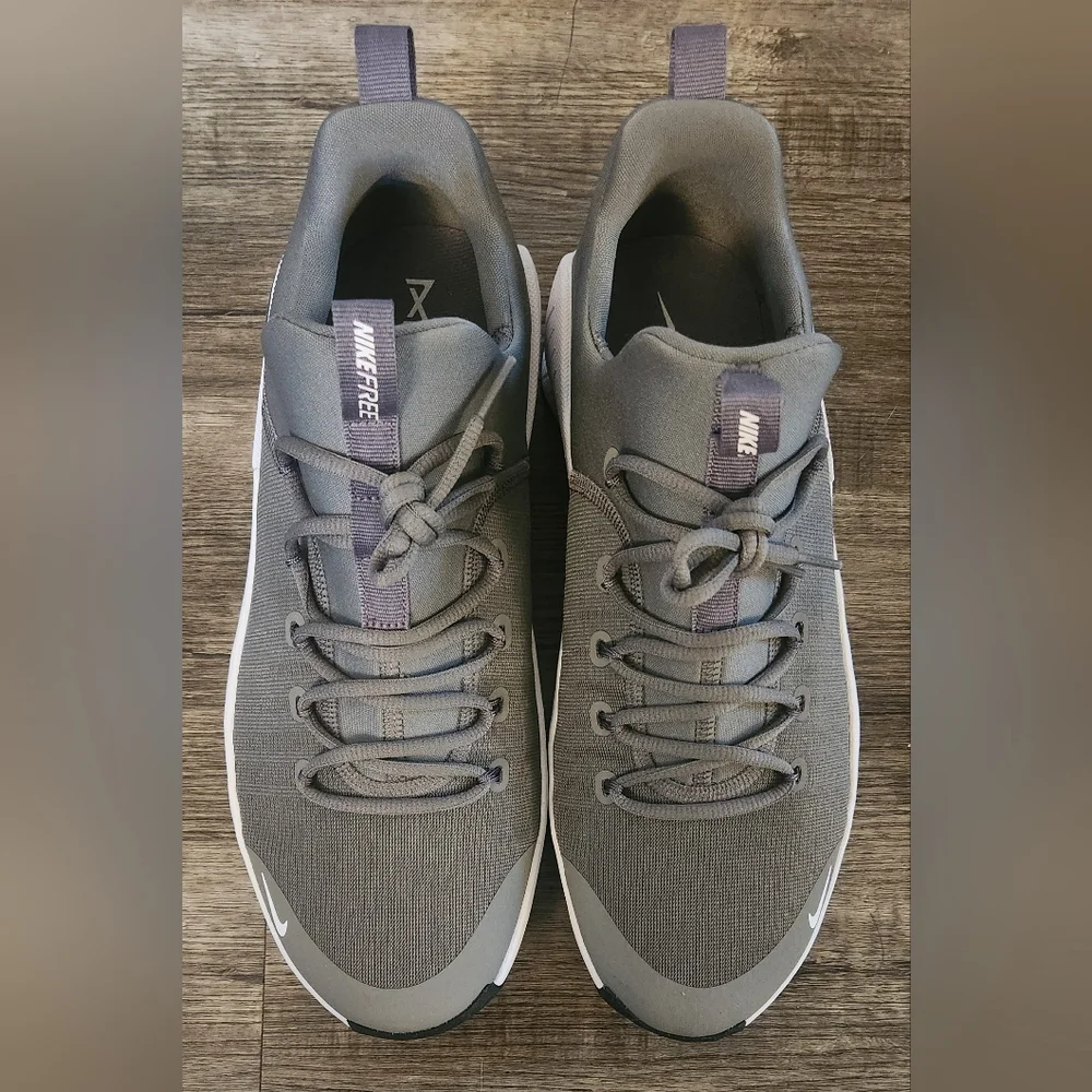 **NEW** Nike Free Metcon 6 TB Size 12 Gunsmoke Grey Gray Black White Men's Mens - Picture 4 of 11